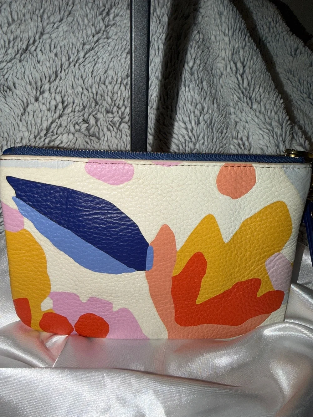Fossil Floral Multicolor Wristlet